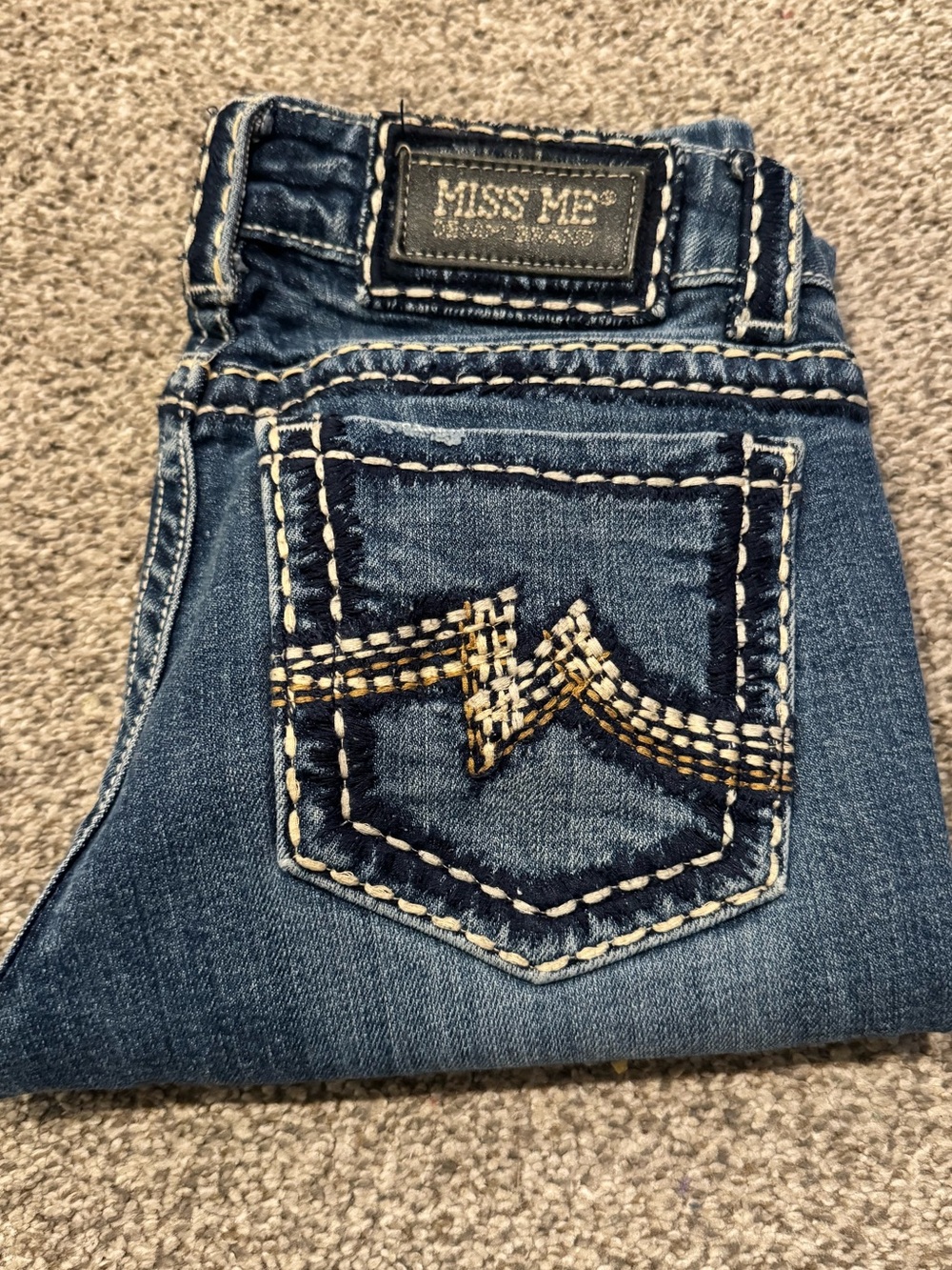 Miss Me Straight Leg Jeans with Embroidered Back Pocket - Picture 1 of 4